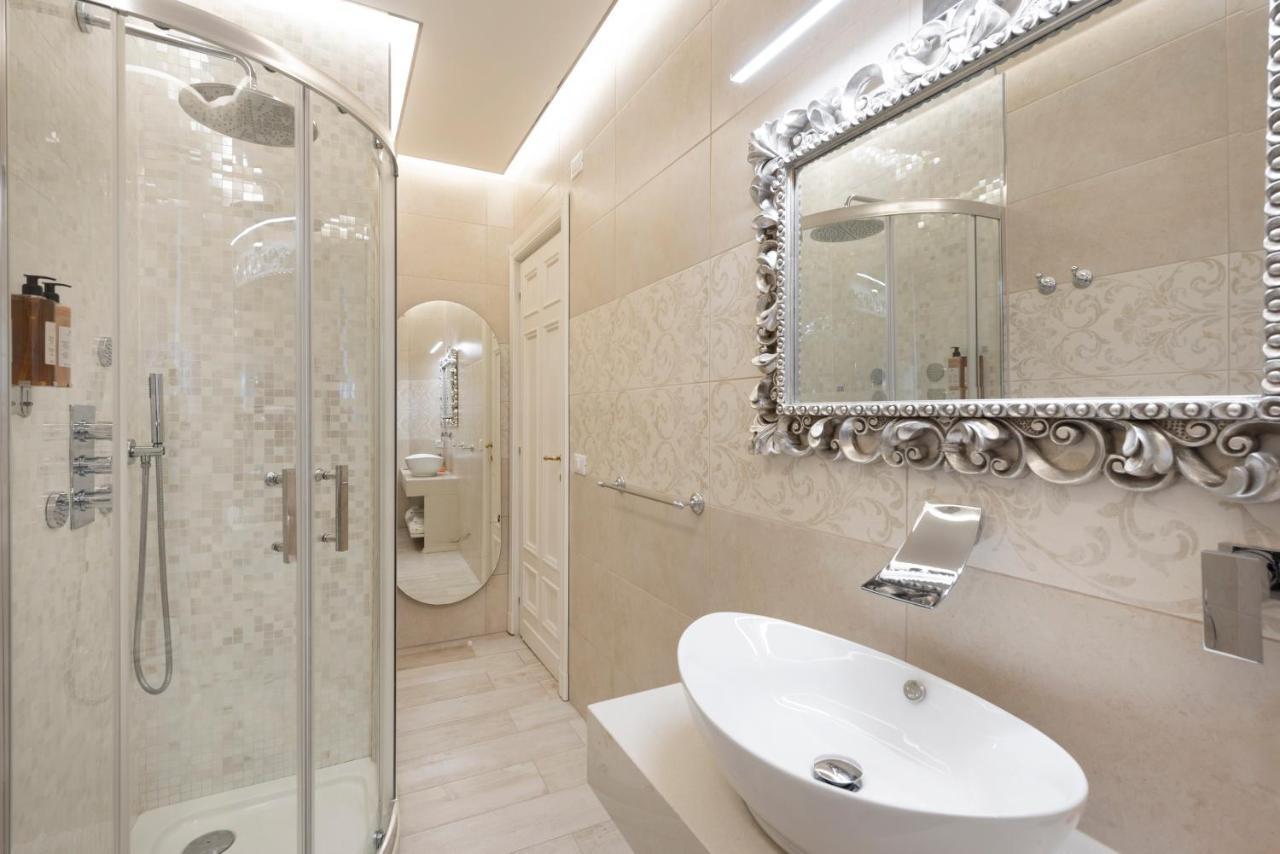 Primus Monti Suites Roma Exterior foto