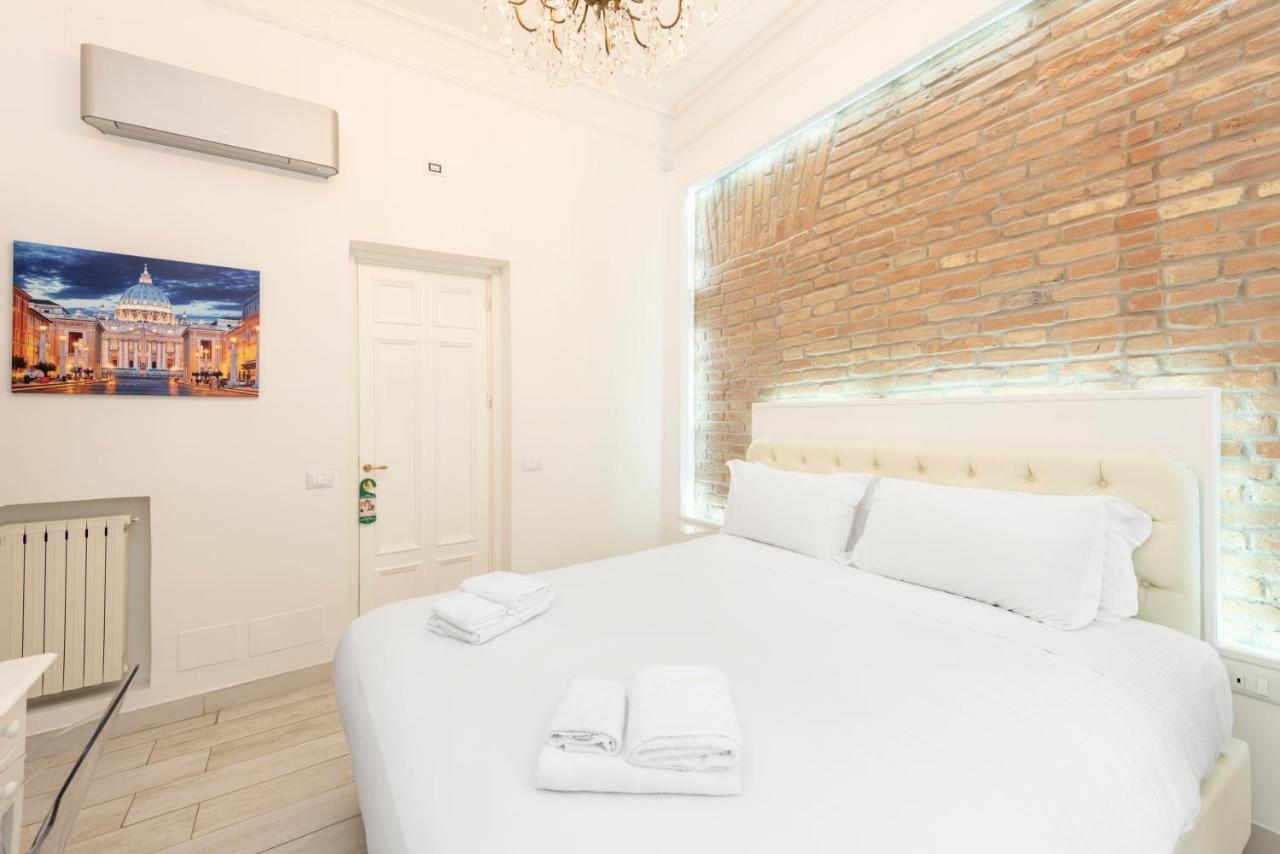 Primus Monti Suites Roma Exterior foto